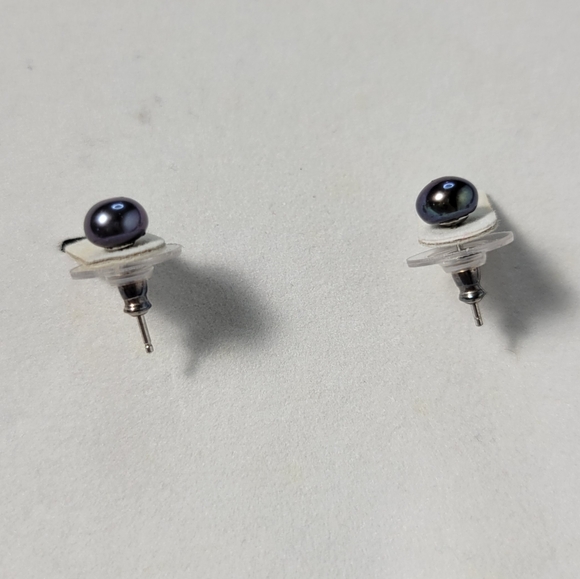 New metallic pearl necklaces, bracelet and earrings set in box - Picture 8 of 10